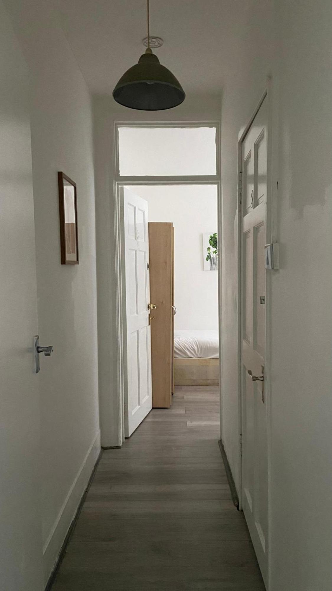 Lovely Ground Floor Miles Apart Apartment ลอนดอน ภายนอก รูปภาพ